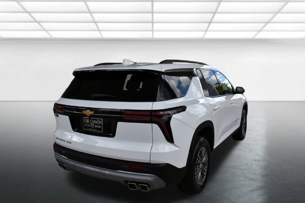 Used 2025 Chevrolet Traverse LT AWD/4WD image 8