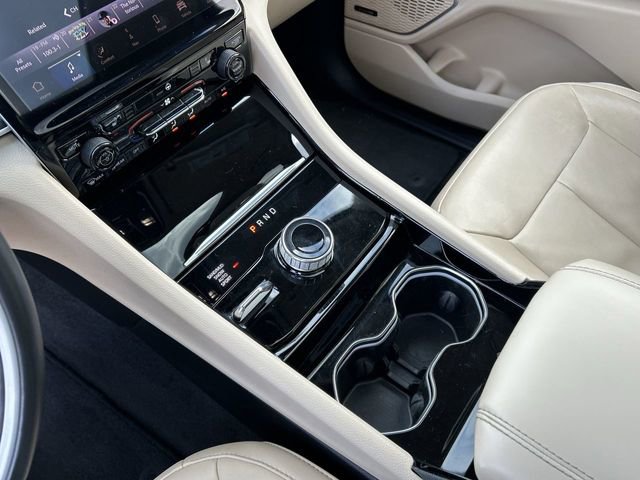 Certified 2022 Jeep Grand Cherokee L Limited image 22