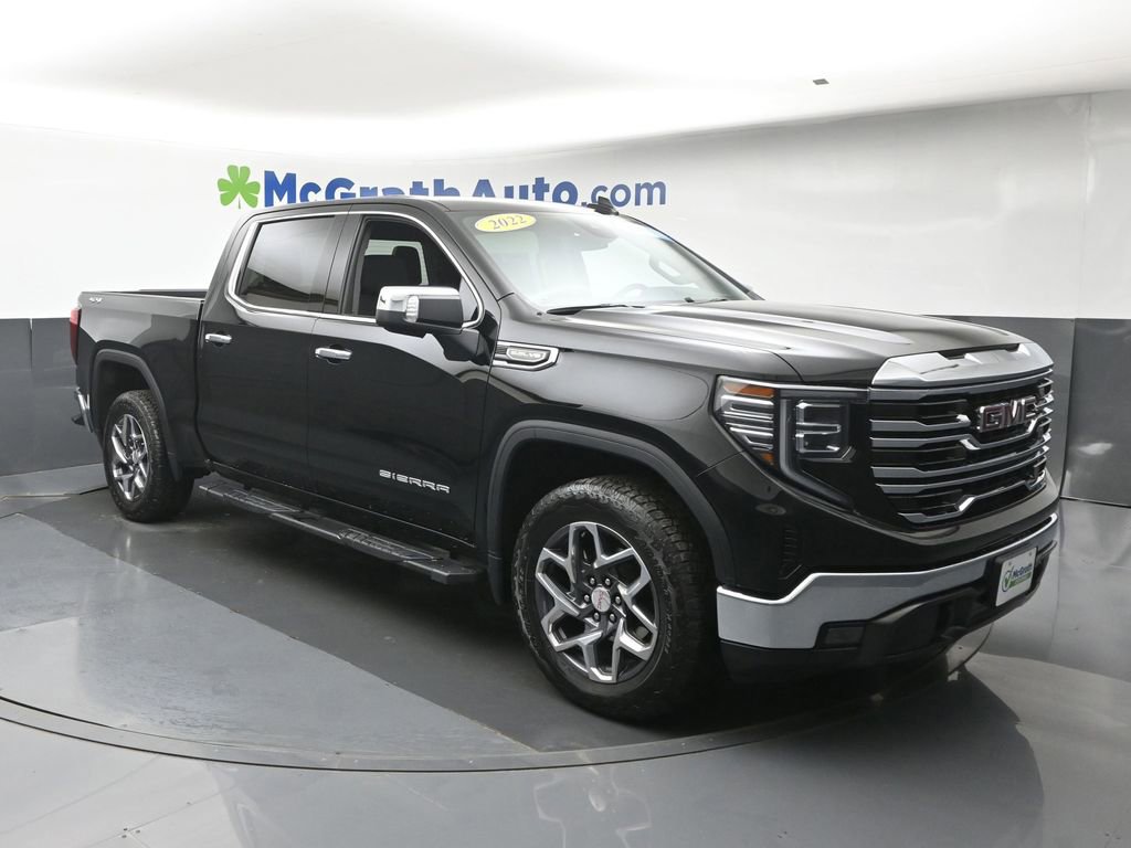 Used 2022 GMC Sierra 1500 SLT w/ SLT Convenience Package image 2
