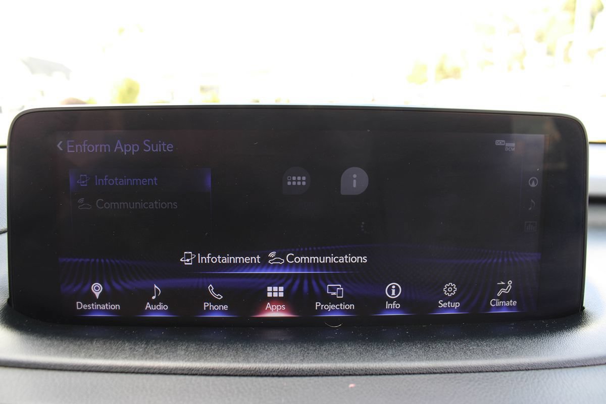 Used 2022 Lexus RX 450h AWD w/ Premium Package image 32