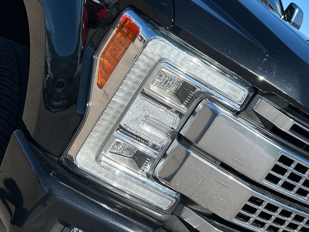 Used 2019 Ford F250 Platinum w/ Platinum Ultimate Package image 26