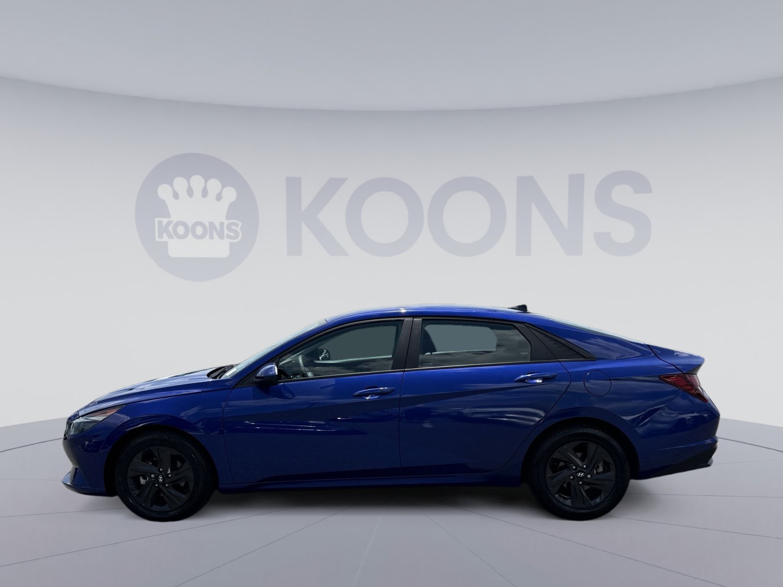 Certified 2023 Hyundai Elantra SEL FWD image 2