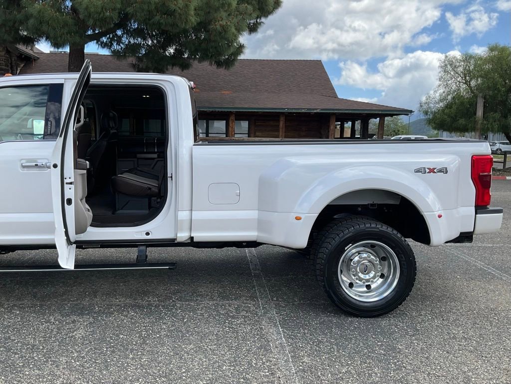 Used 2019 Ford F450 Limited image 32