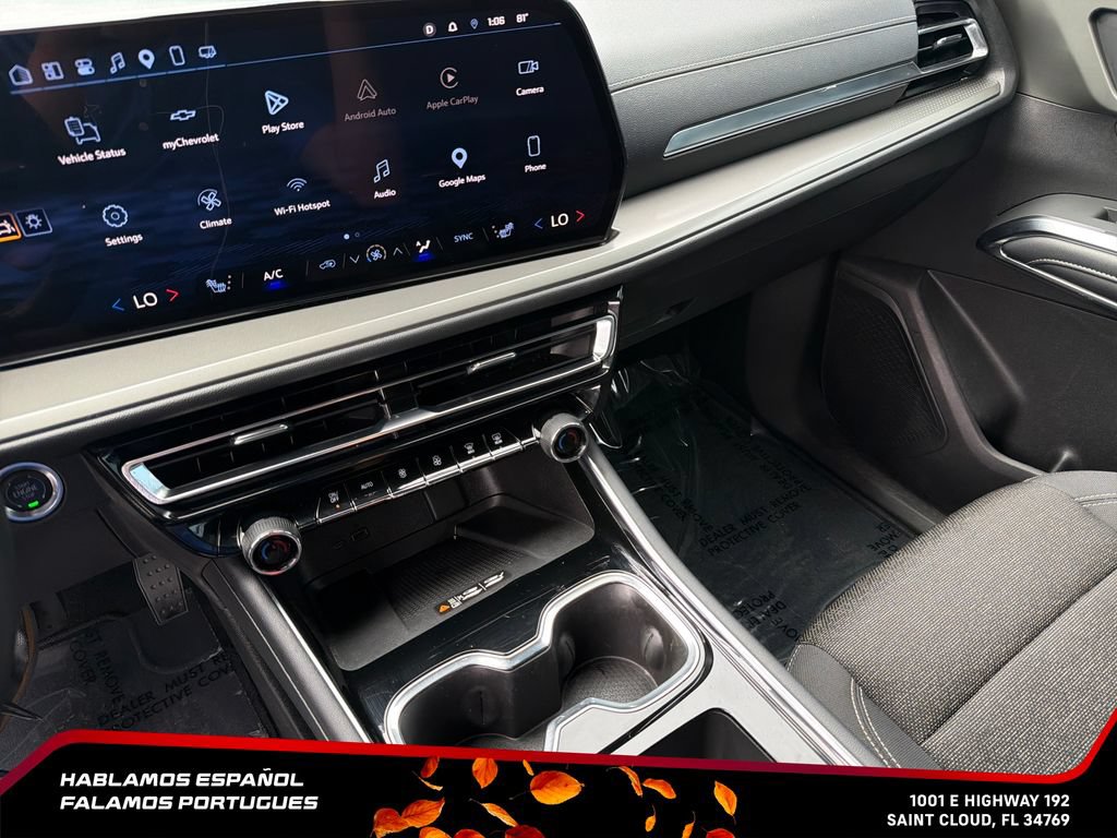 Used 2025 Chevrolet Traverse LT FWD image 25