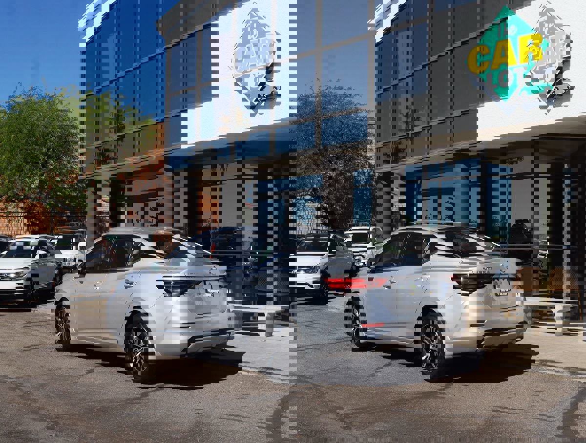 Used 2021 Nissan Sentra SV image 9