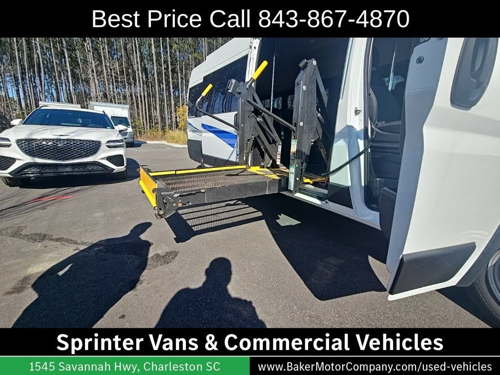 Used 2019 RAM ProMaster 3500 w/ Premium Appearance Group FWD image 5