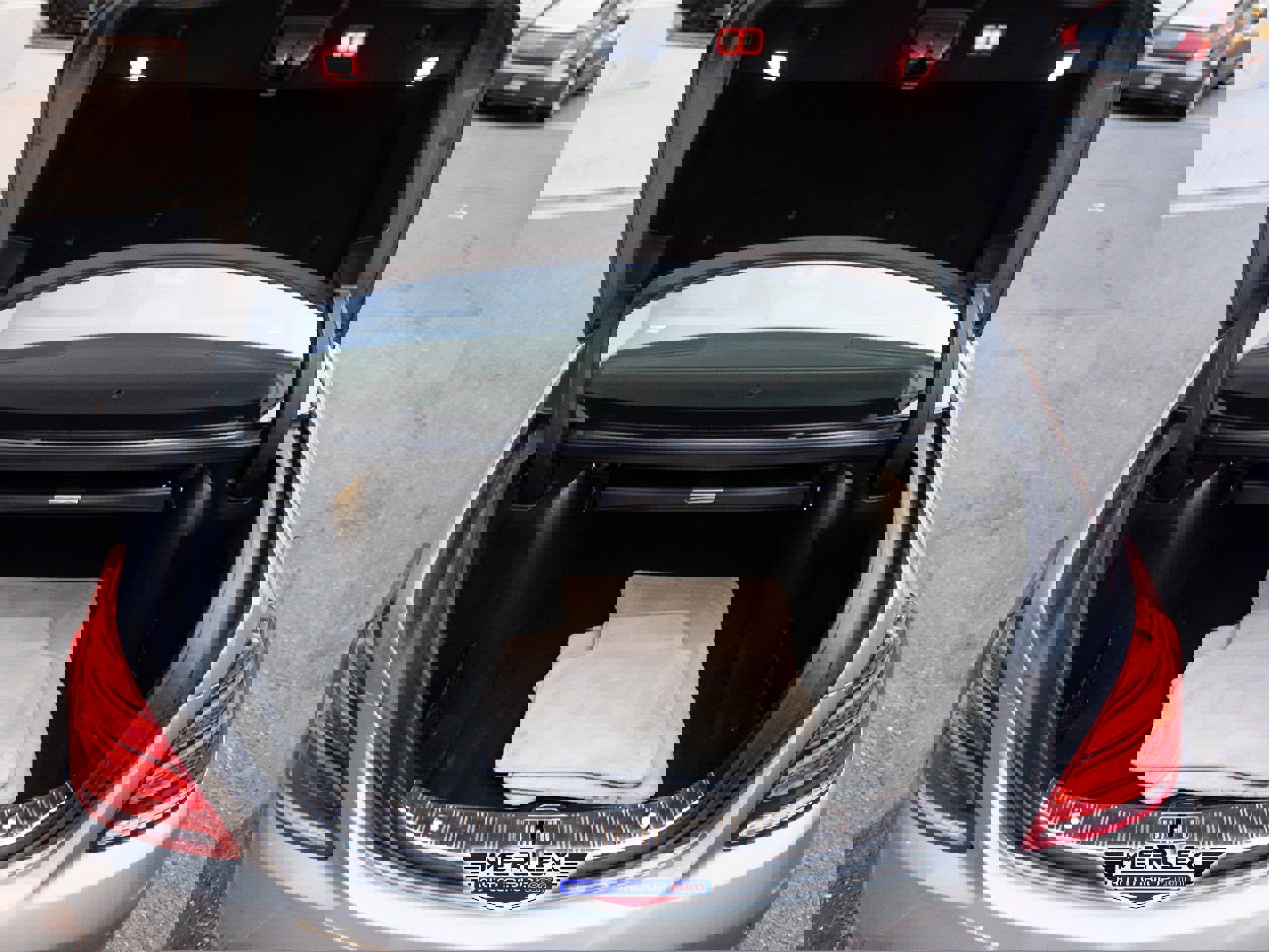 Used 2015 Mercedes-Benz S 550 Sedan w/ Sport Package w/ Sport Package image 52