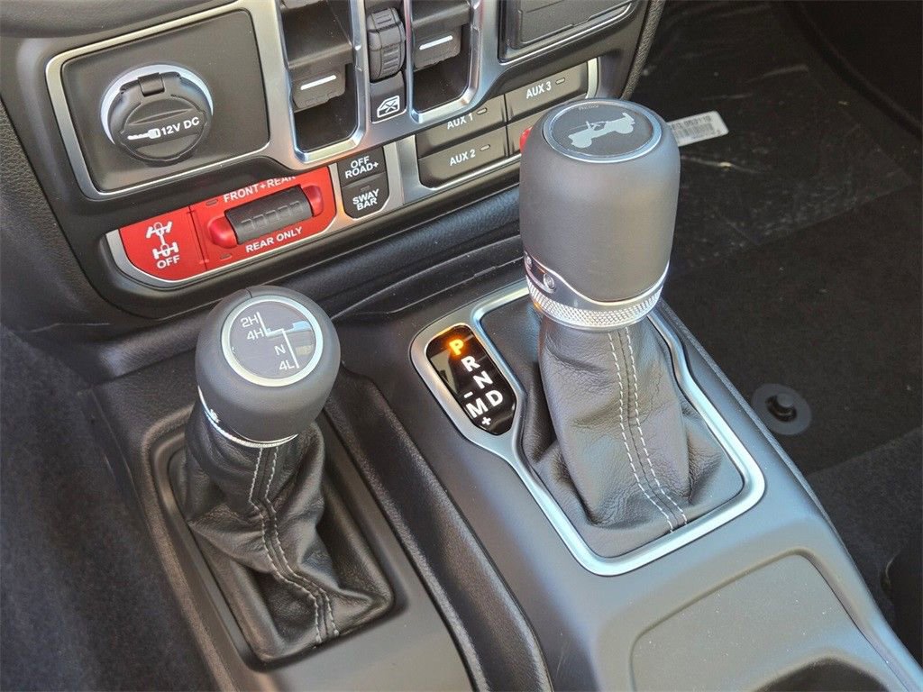 New 2026 Jeep Wrangler Unlimited Rubicon w/ Steel Bumper Group image 14