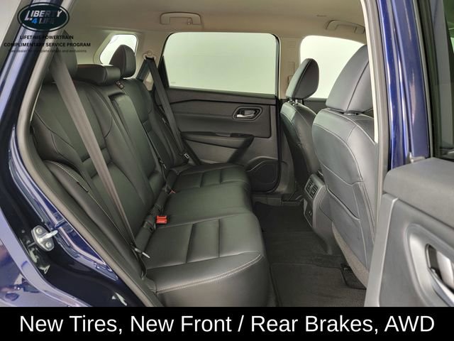 Used 2026 Nissan Rogue SL AWD/4WD image 18