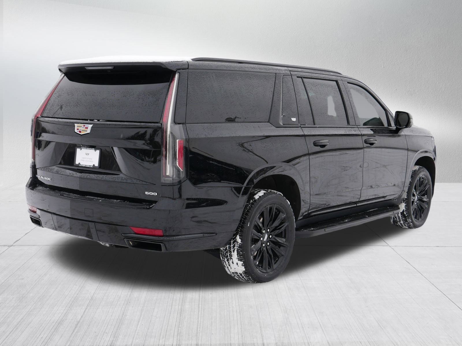 Certified 2023 Cadillac Escalade ESV Sport Platinum image 6