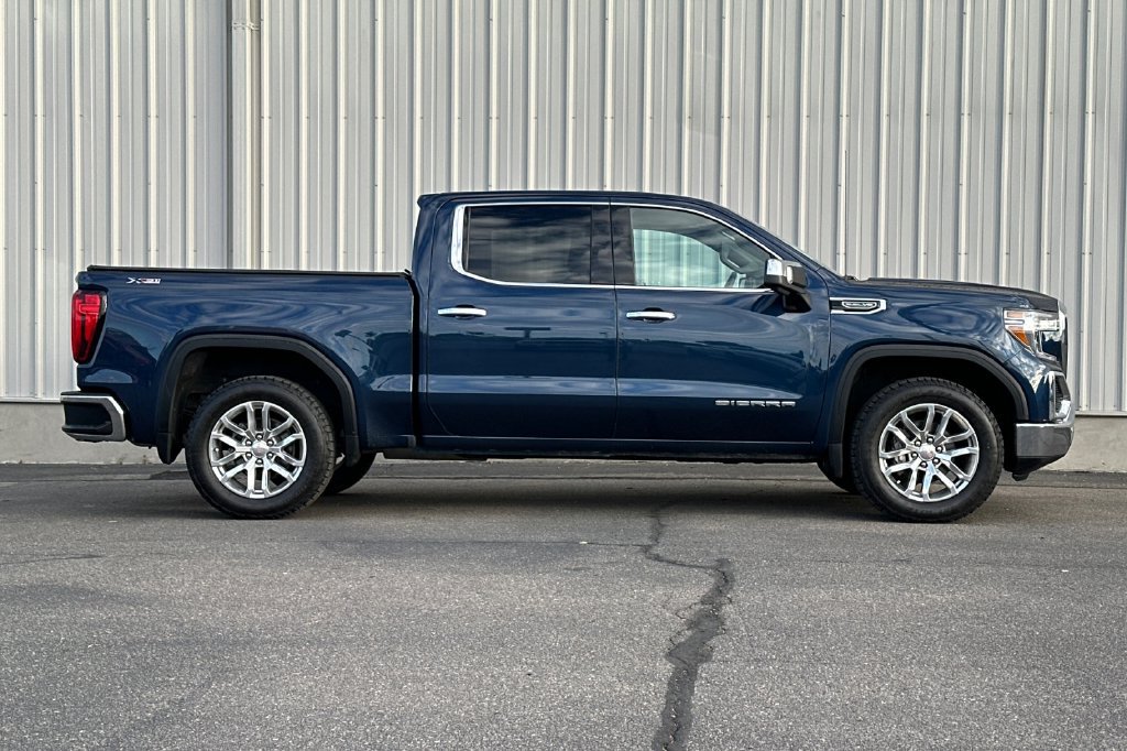Used 2019 GMC Sierra 1500 SLT w/ SLT Premium Plus Package AWD/4WD image 3