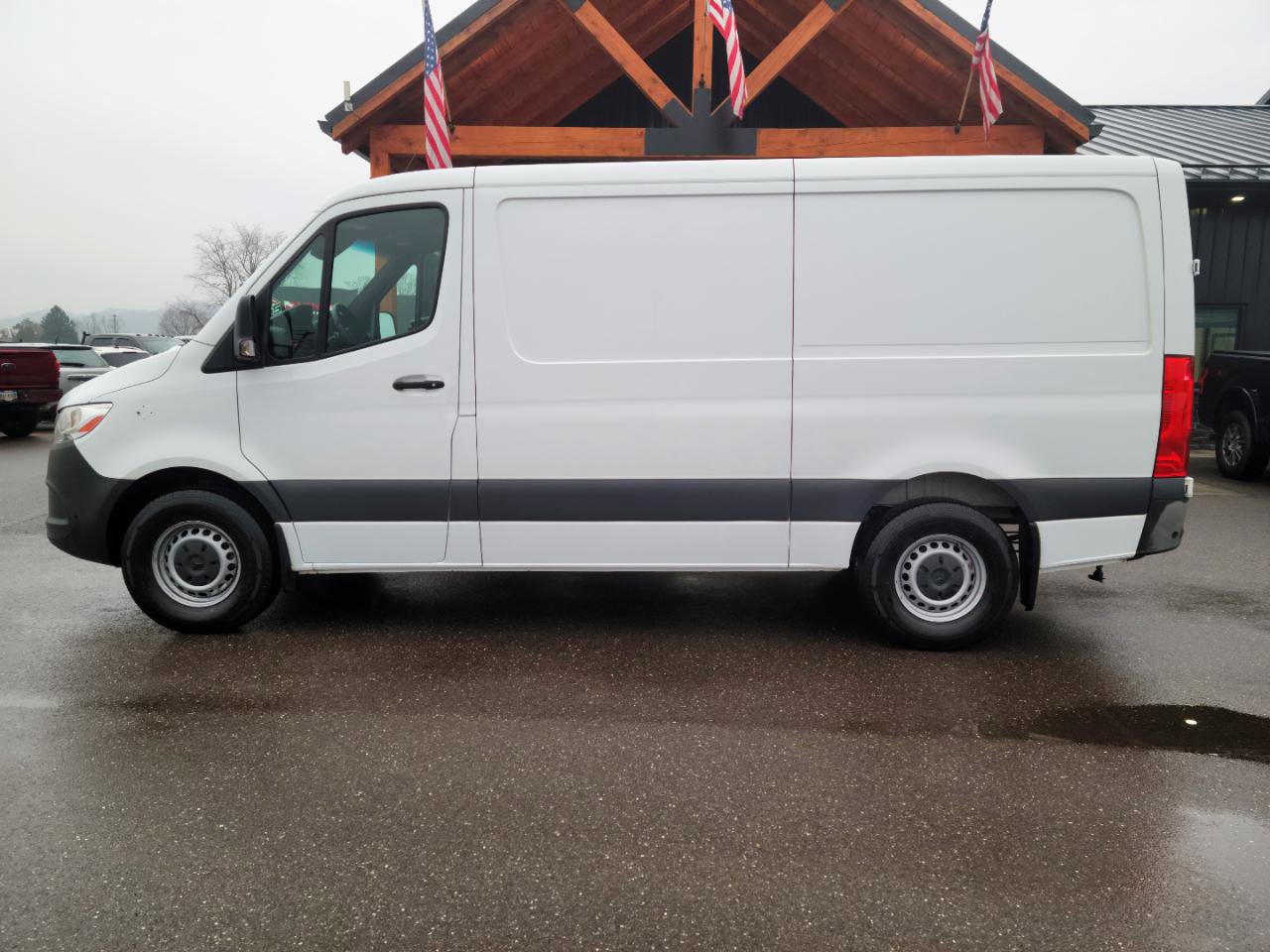 Used 2022 Mercedes-Benz Sprinter 1500 image 20