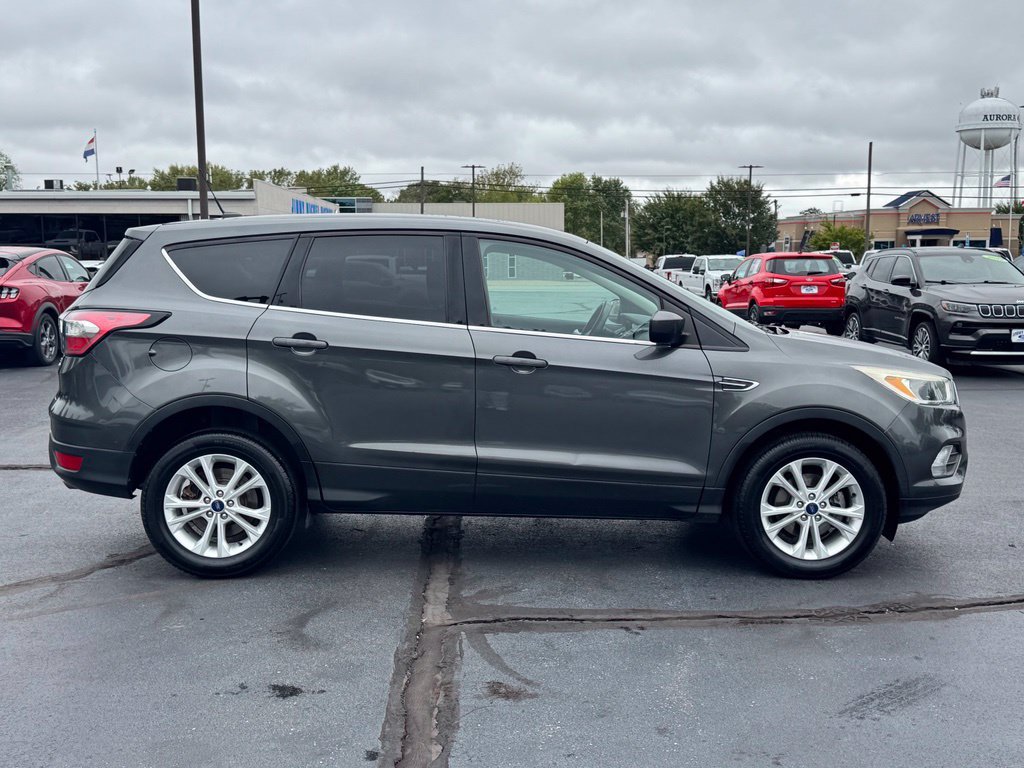 Used 2017 Ford Escape SE w/ SE Cold Weather Package FWD image 21