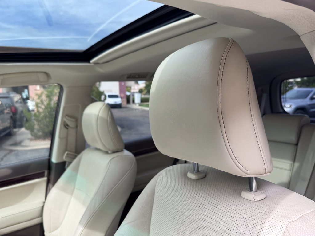 Used 2019 Lexus GX 460 Premium w/ Premium Package AWD/4WD image 21