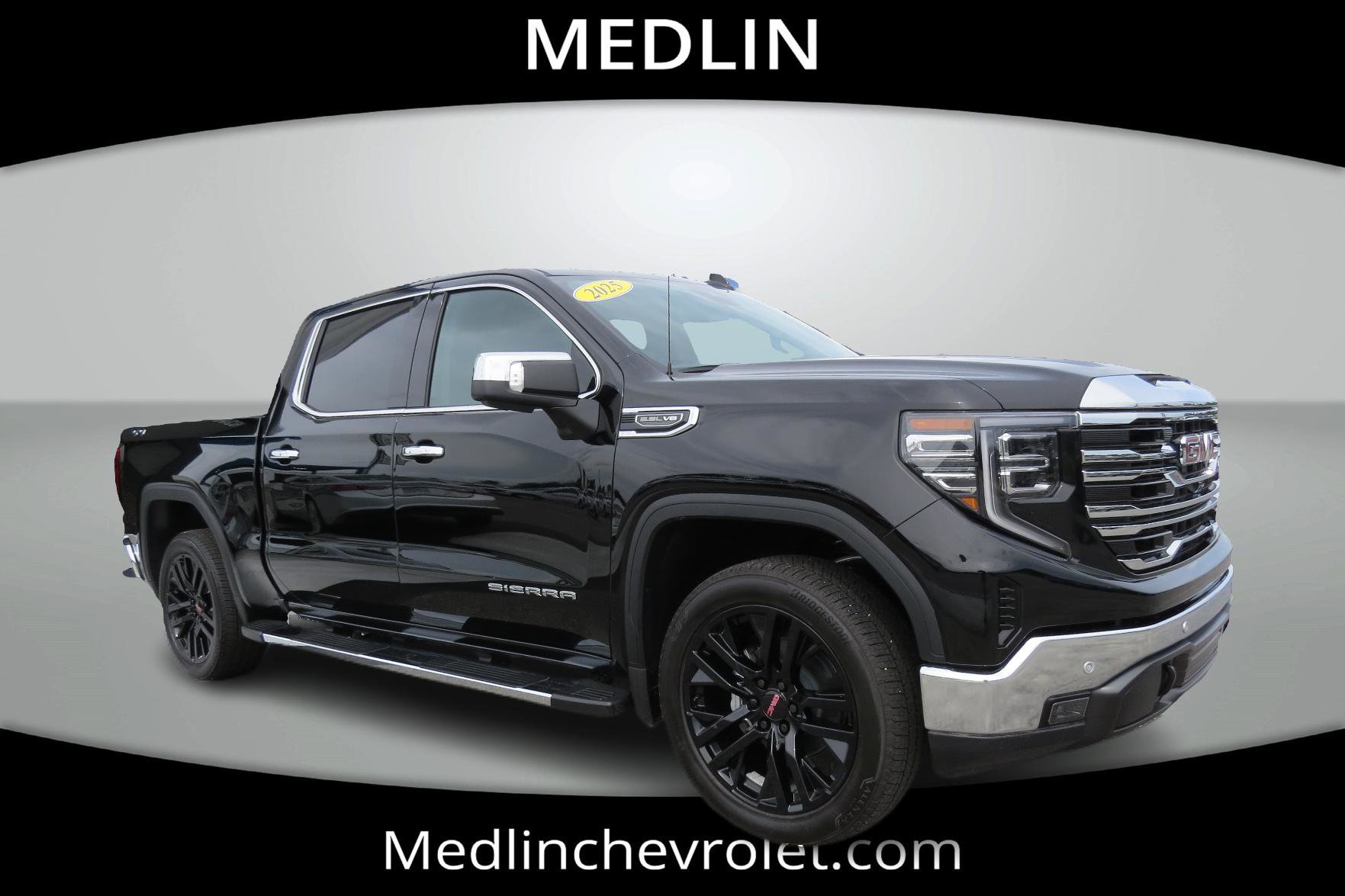 Used 2025 GMC Sierra 1500 SLT w/ SLT Premium Plus Package