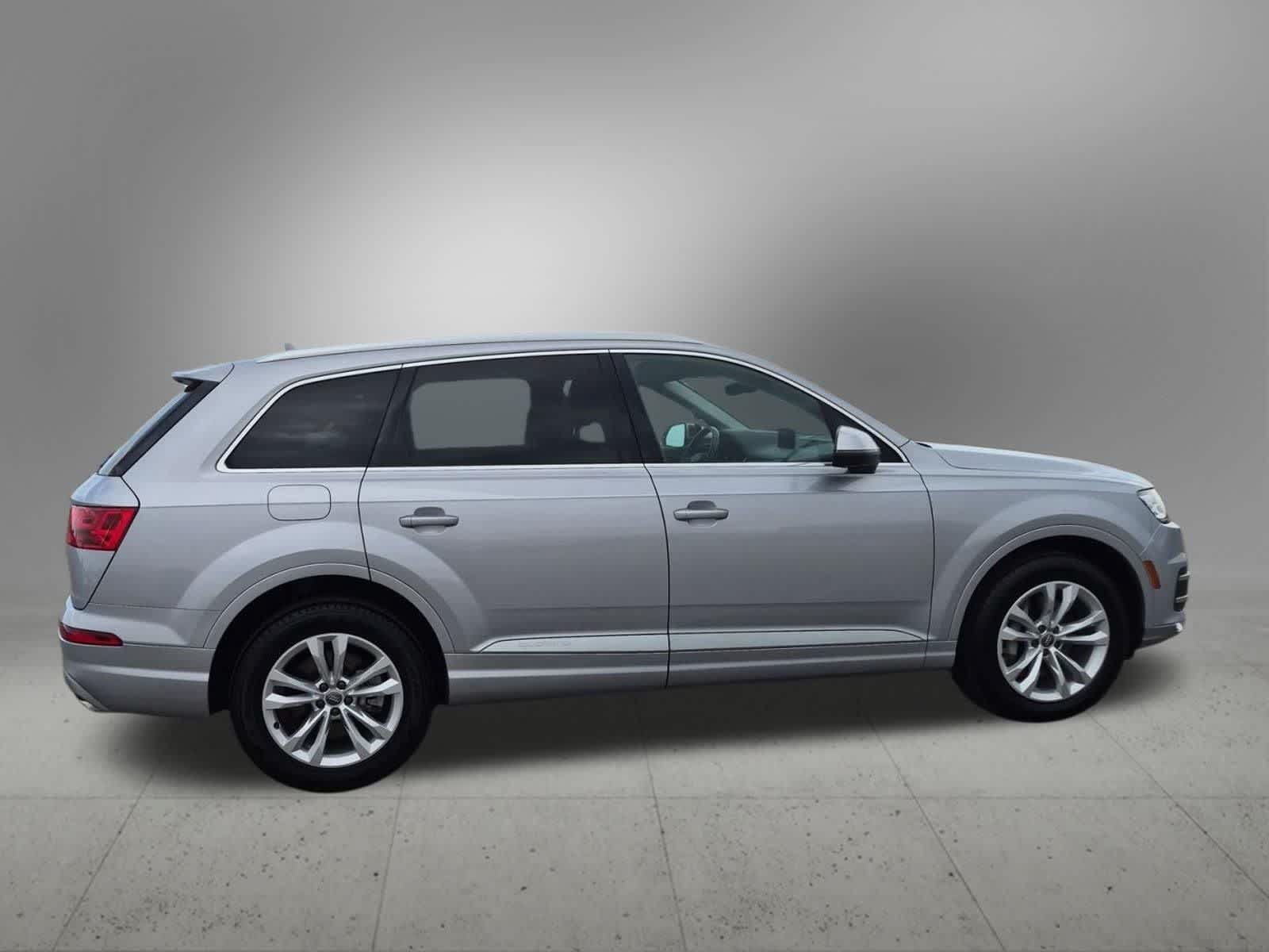Used 2019 Audi Q7 3.0T Premium w/ Convenience Package AWD/4WD image 7