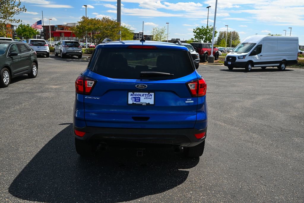 Used 2019 Ford Escape SE FWD image 6