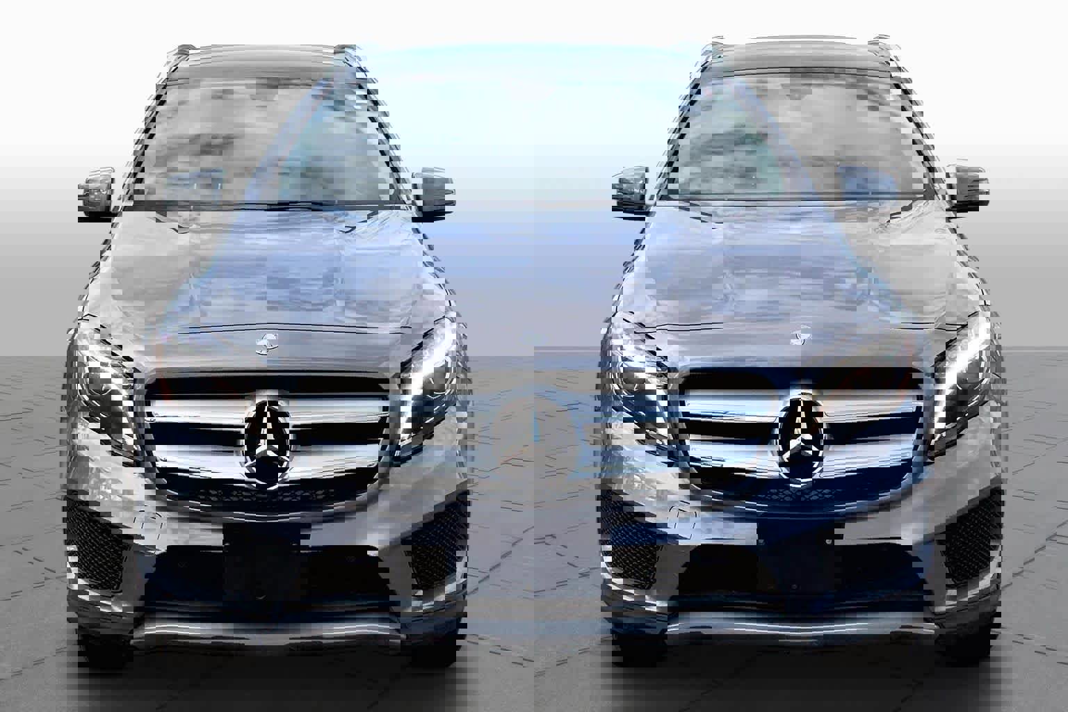 Used 2015 Mercedes-Benz GLA 250 4MATIC image 3