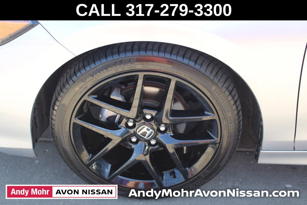 Used 2025 Honda Civic Sport image 11