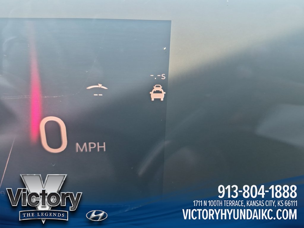 Used 2024 Buick Envista Sport Touring w/ Convenience I Package FWD image 17
