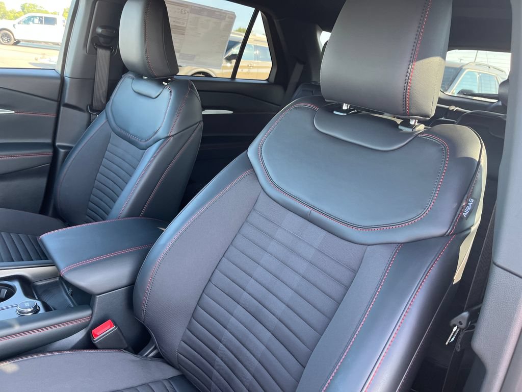New 2027 Ford Explorer ST-Line AWD/4WD image 12
