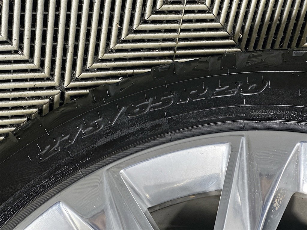 Used 2022 Chevrolet Silverado 1500 LTZ image 33