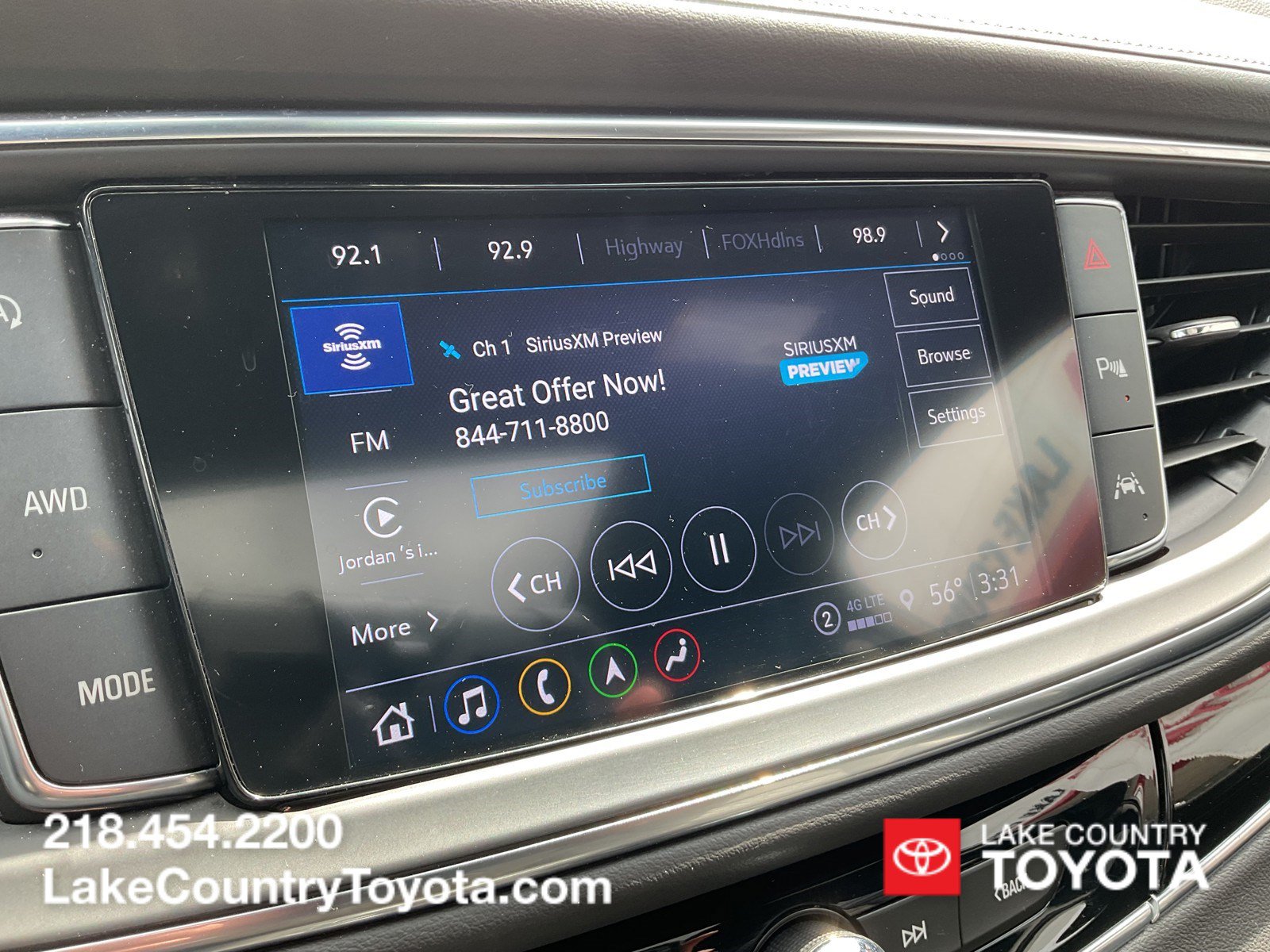Used 2023 Buick Enclave Avenir w/ Avenir Technology Package AWD/4WD image 31