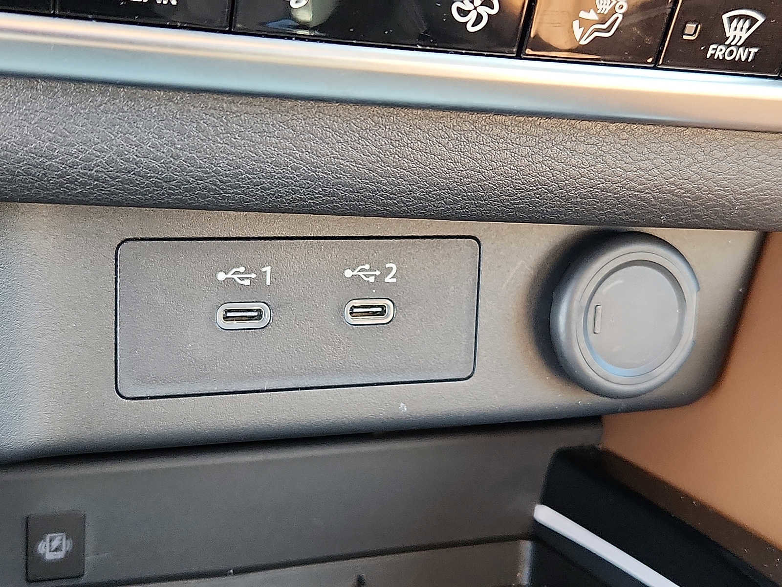 Used 2024 Nissan Rogue Platinum w/ Platinum Premium Package image 25