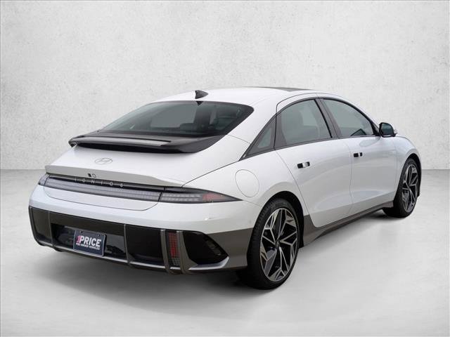 Used 2025 Hyundai Ioniq 6 Limited image 5