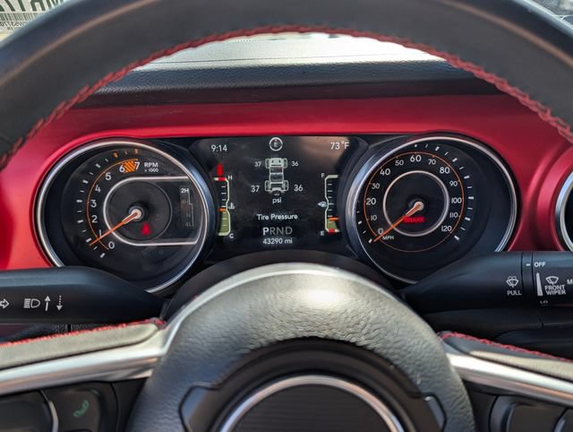 Used 2023 Jeep Wrangler Unlimited Rubicon AWD/4WD image 19