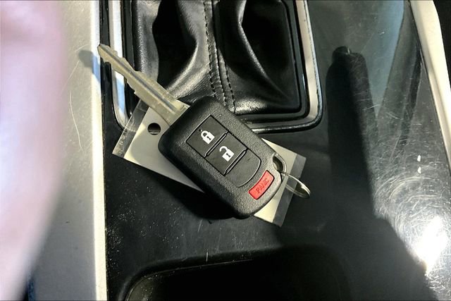 Used 2019 Mitsubishi Eclipse Cross ES image 10