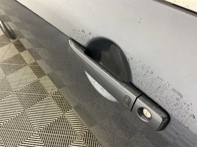 Used 2010 INFINITI G37 Journey w/ Premium Pkg image 11