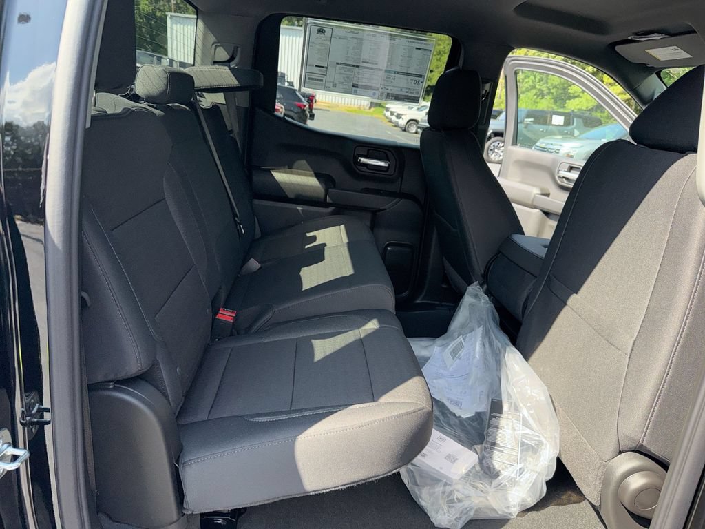 New 2026 Chevrolet Silverado 1500 Custom w/ LPO, Dark Essentials Package RWD image 29