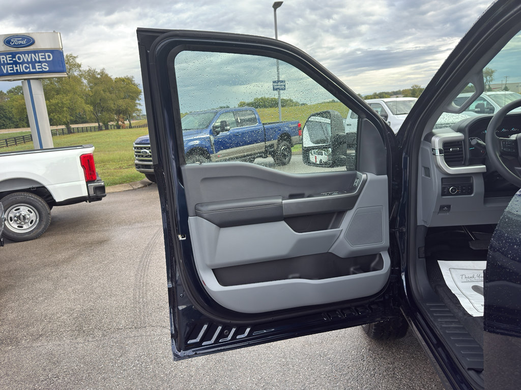 New 2025 Ford F350 XLT w/ 360-Degree Camera Package image 14