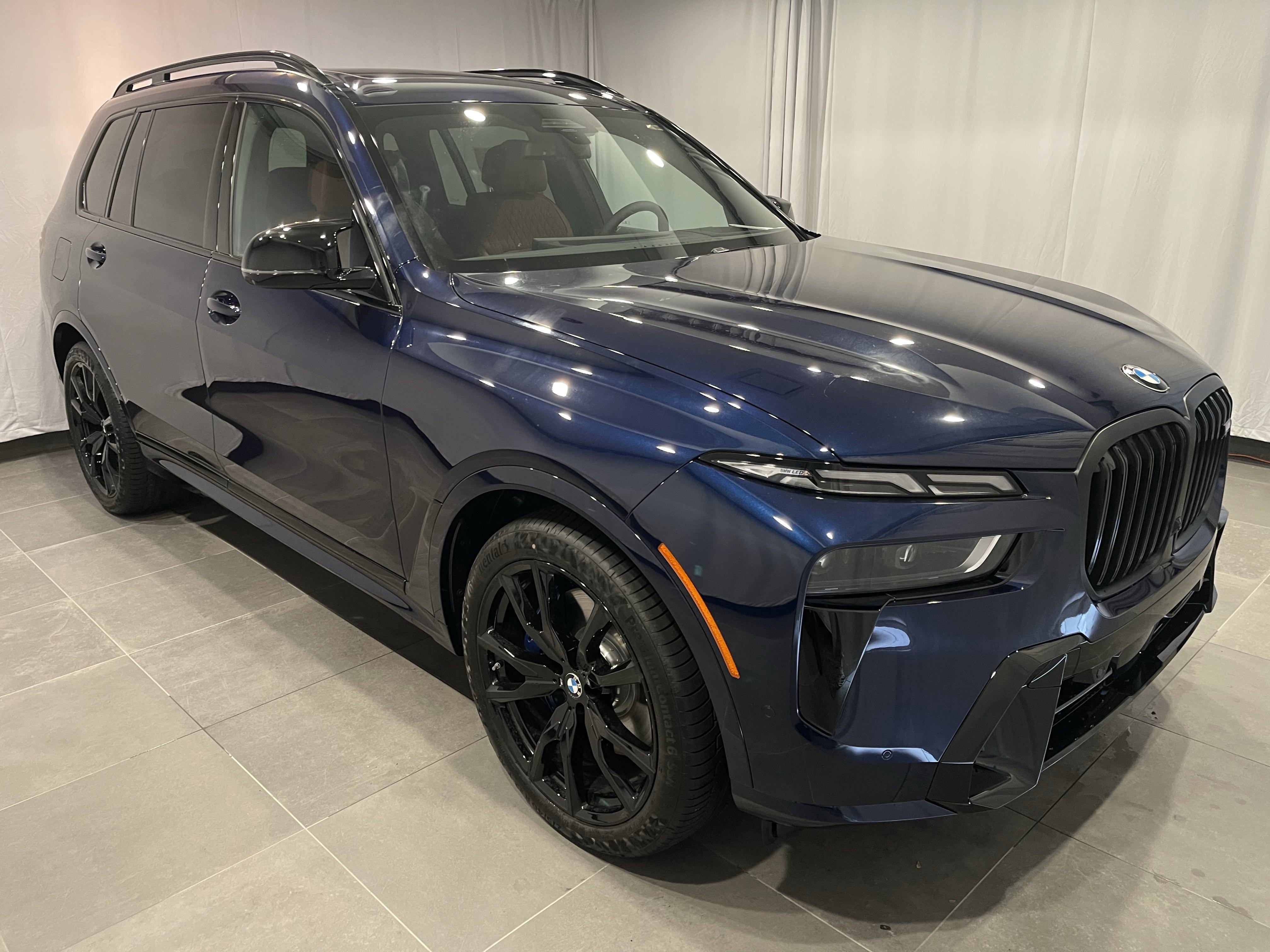 New 2026 BMW X7 M60i image 3