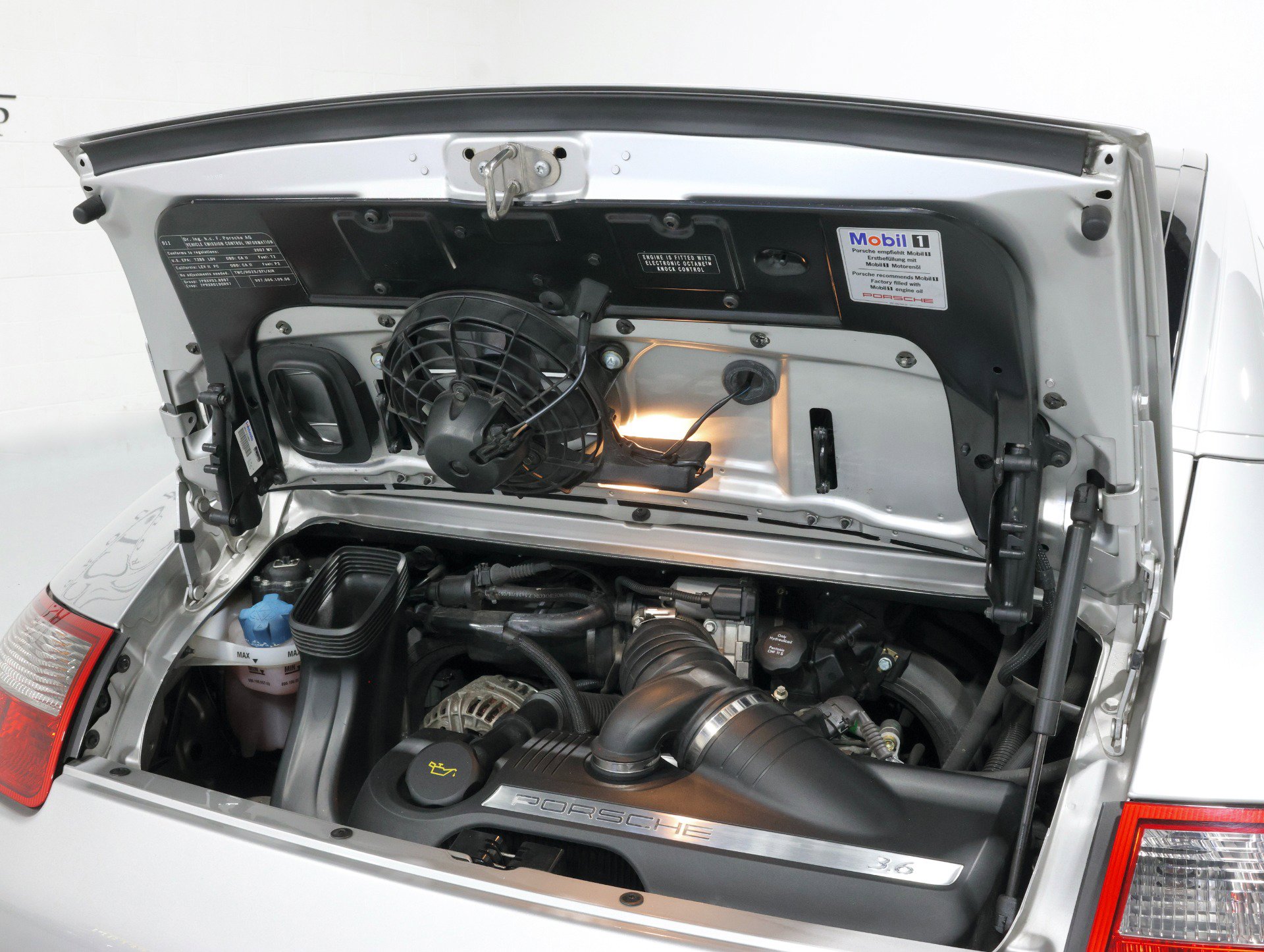 Used 2007 Porsche 911 Targa 4 image 44