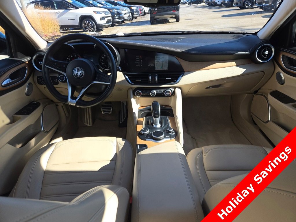 Used 2019 Alfa Romeo Giulia Ti w/ Quick Order Package 22X Lusso image 16