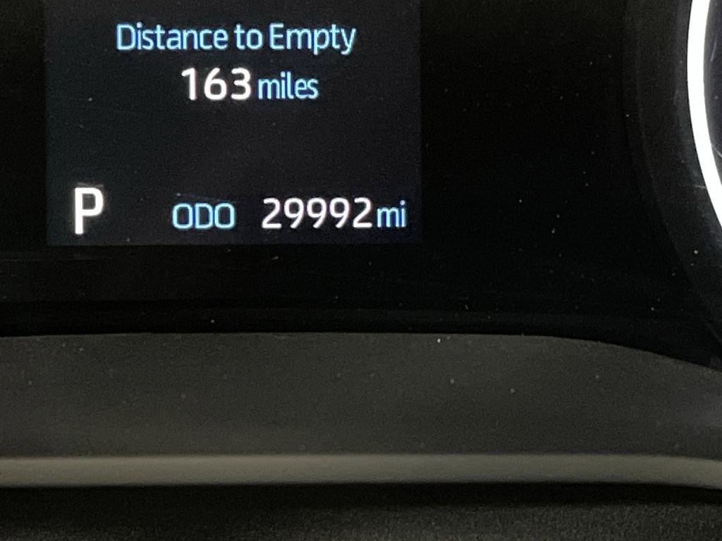 Used 2024 Toyota Sienna XSE image 6