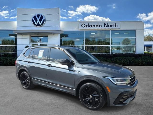 Used 2023 Volkswagen Tiguan SE R-Line FWD image 1