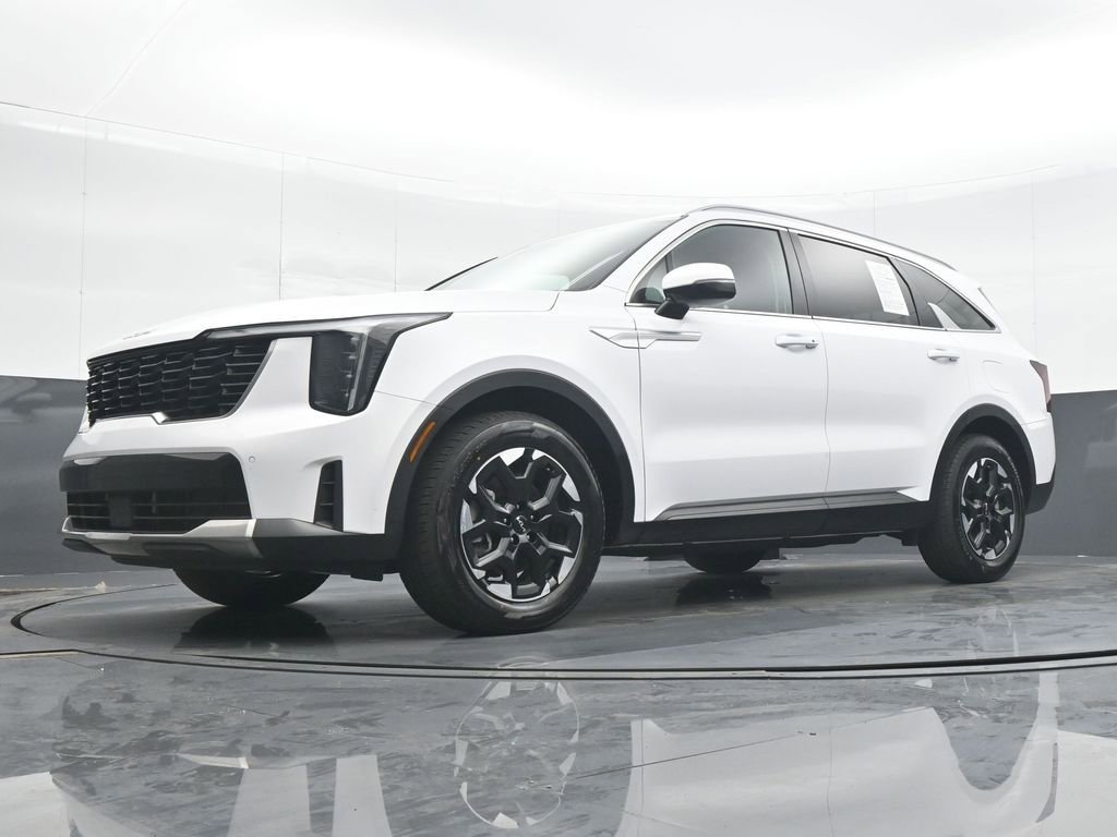 Used 2024 Kia Sorento S image 26