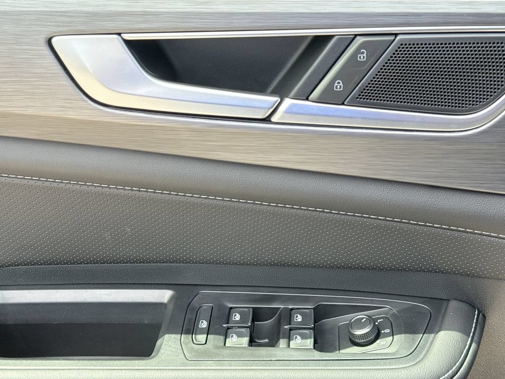 New 2026 Volkswagen Atlas Cross Sport SE AWD/4WD image 15