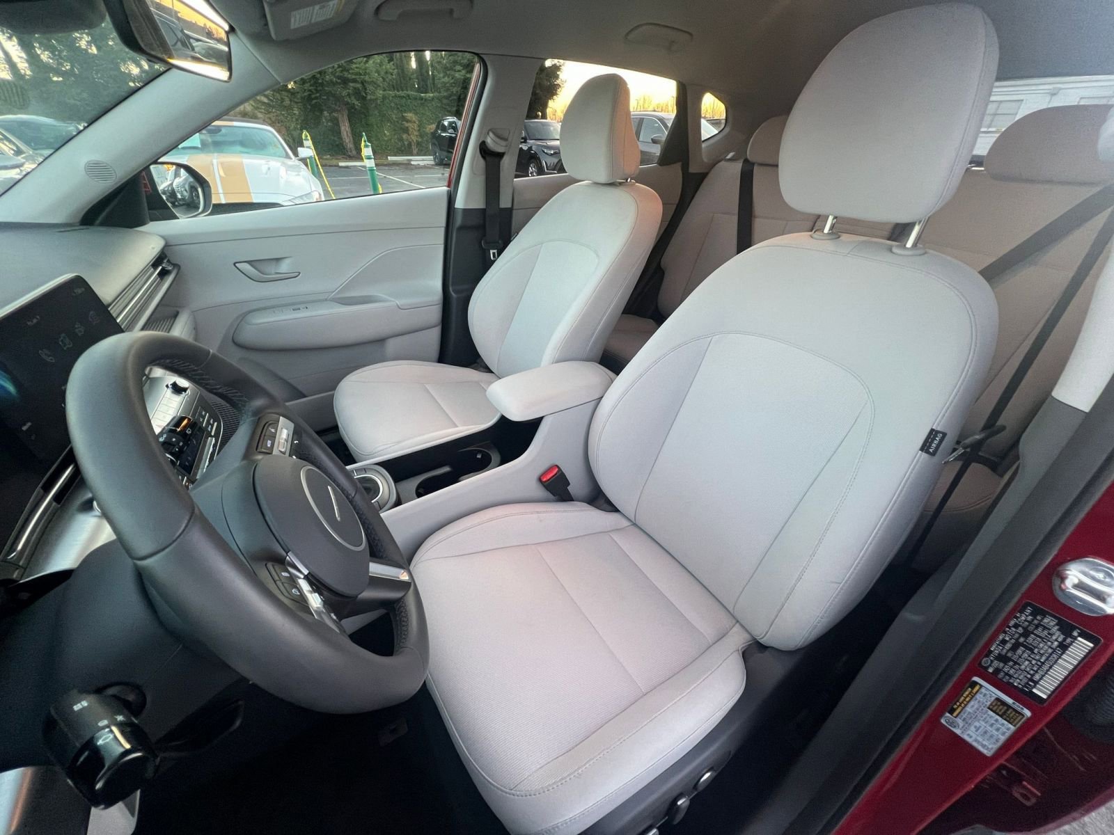 Used 2025 Hyundai Kona SEL image 36