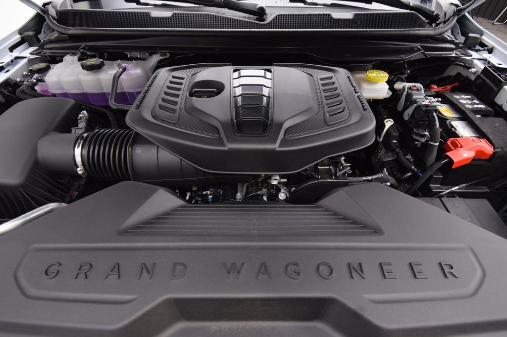 New 2026 Jeep Grand Wagoneer Limited AWD/4WD image 11