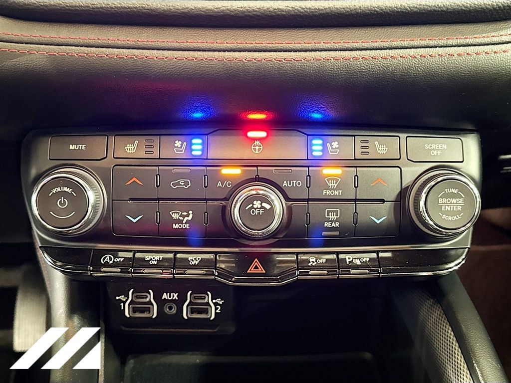 Used 2024 Dodge Durango GT image 19