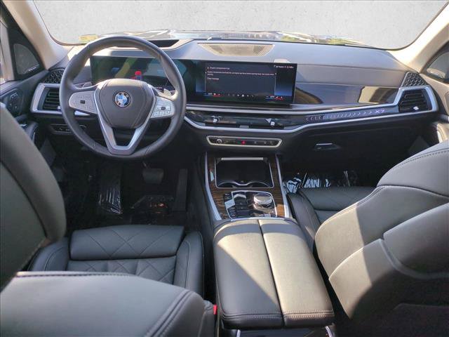 Certified 2024 BMW X7 xDrive40i w/ Premium Package AWD/4WD image 19