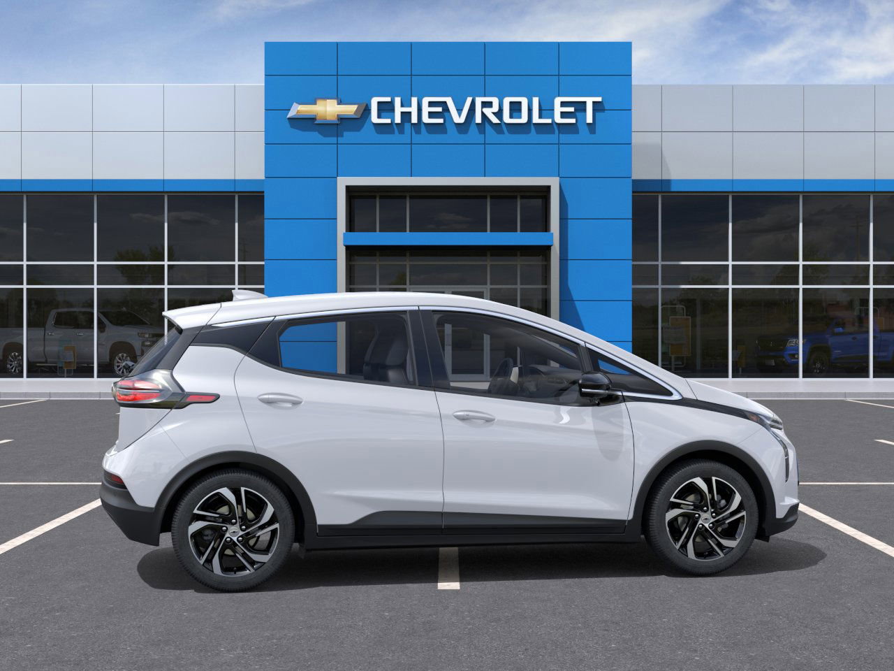 New 2023 Chevrolet Bolt LT w/ Infotainment Package image 5
