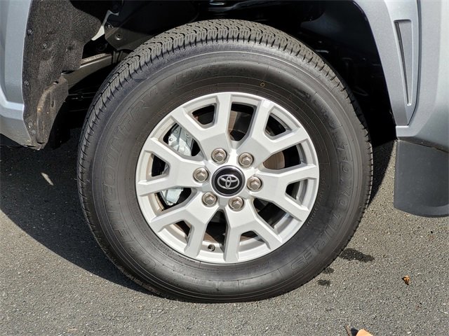 Used 2024 Toyota Tacoma SR5 image 10