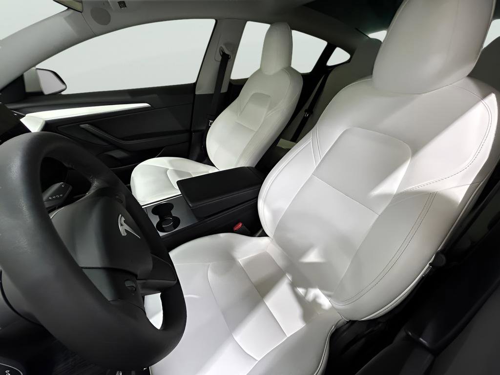 Used 2021 Tesla Model 3 Performance image 24