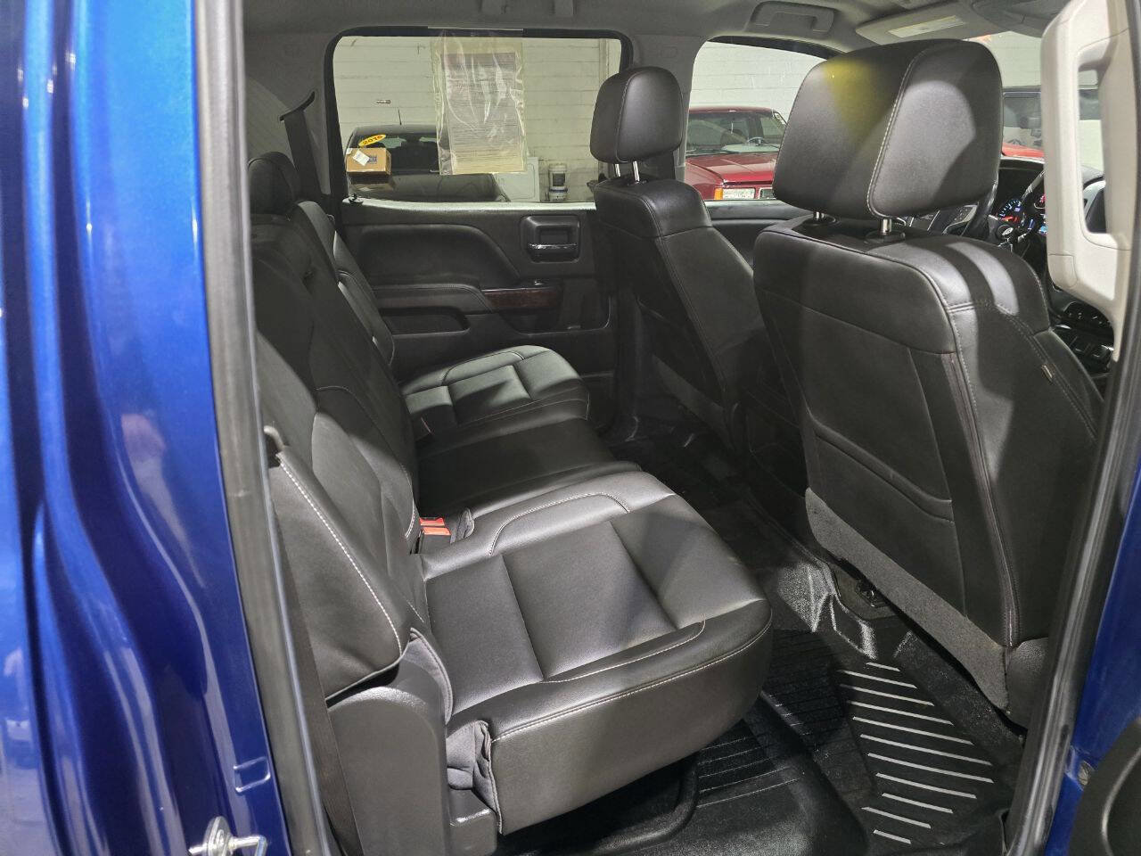 Used 2018 GMC Sierra 1500 SLT w/ SLT Premium Package image 32