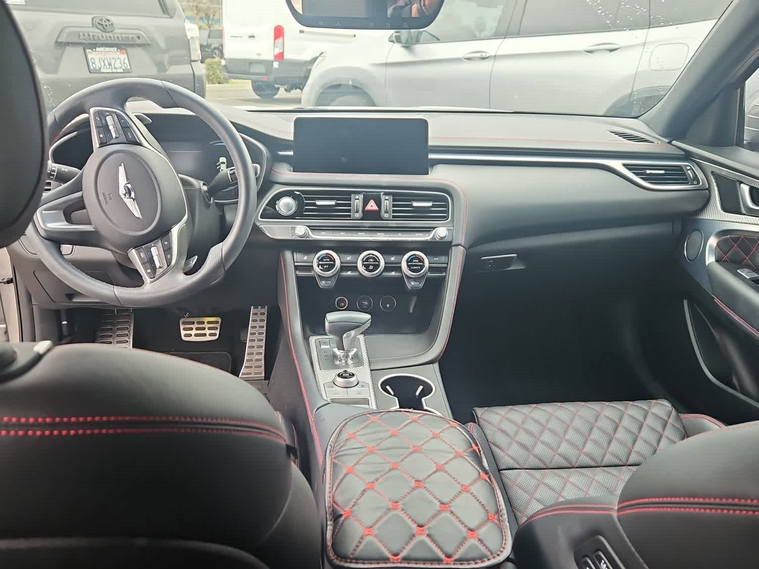 Used 2023 Genesis G70 3.3T w/ Sport Prestige Package image 10